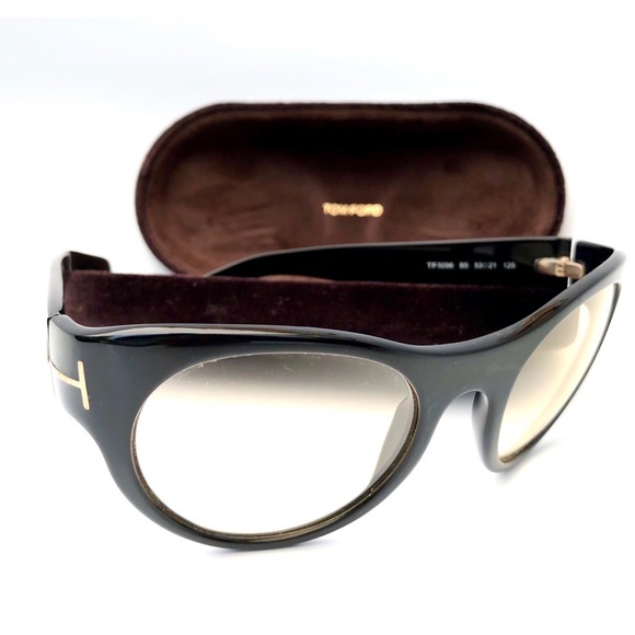 Tom Ford Unisex Sunglasses - Picture 3 of 7